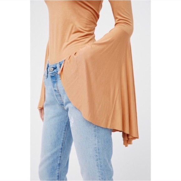 FREE PEOPLE off shoulder bell sleeve top - Picture 5 of 6